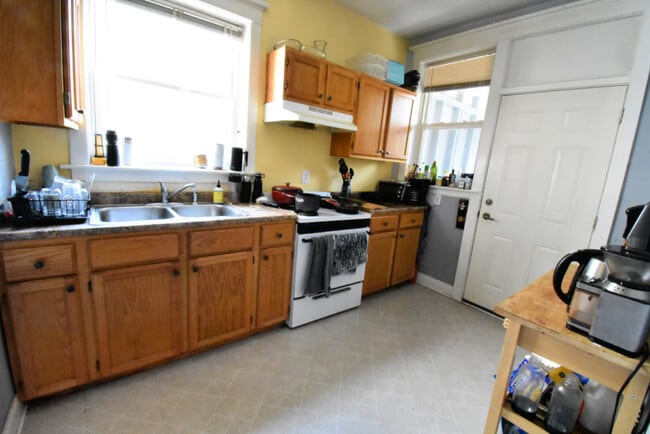 3443 W Parker Ave in Chicago, IL - Building Photo - Building Photo