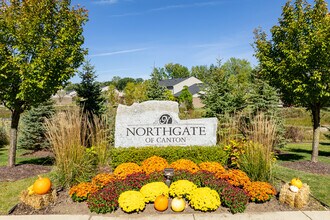 Northgate Canton in Canton, MI - Building Photo - Building Photo