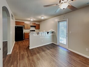6227 Thompson Brook Lane in Charlotte, NC - Building Photo - Building Photo