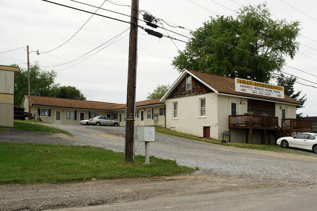 Lilly Apartments