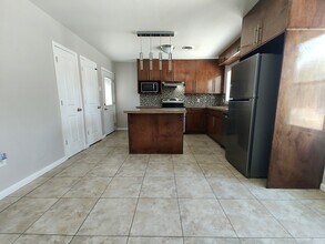 1909 20th St in Lubbock, TX - Building Photo - Building Photo
