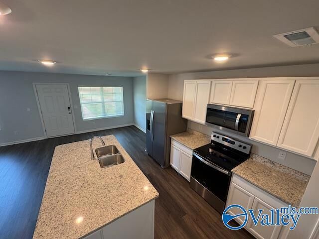 21408 Old Poseidon Ln in Athens, AL - Foto de edificio - Building Photo