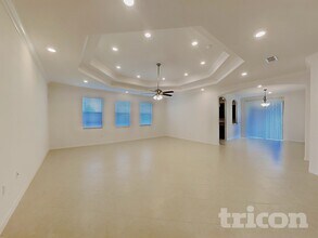 1660 Luft Ln in Mascotte, FL - Foto de edificio - Building Photo