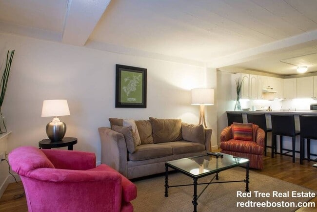 28 Piedmont St, Unit 3 in Boston, MA - Foto de edificio - Building Photo