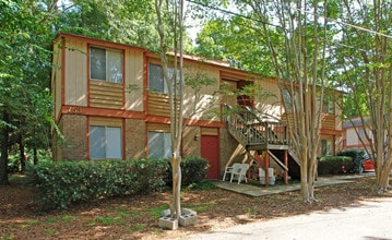 753 Pointe Ct in Tallahassee, FL - Building Photo - Building Photo