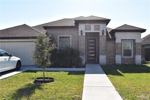 27 Whitetail Dr in Weslaco, TX - Building Photo