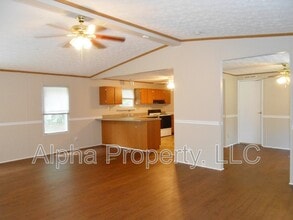 1301 Carolina Country Club Rd in Spartanburg, SC - Building Photo - Building Photo