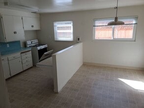 1126 Sheridan Ave in Chico, CA - Building Photo - Building Photo