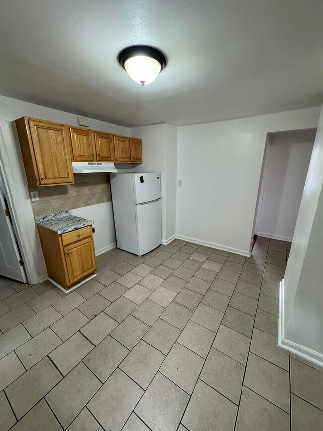 property at 131 W Sandford Blvd
