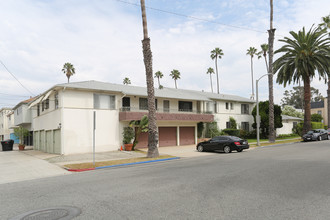 958 6th St in Santa Monica, CA - Building Photo - Primary Photo