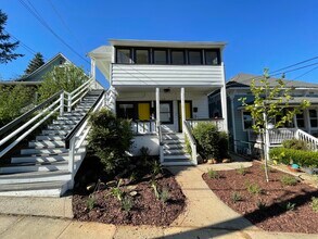 418 W Main St, Unit 2 in Grass Valley, CA - Building Photo - Building Photo