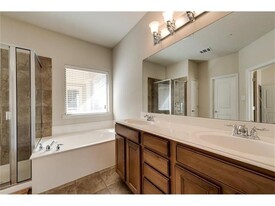 8820 Stargazer Dr in McKinney, TX - Building Photo - Building Photo