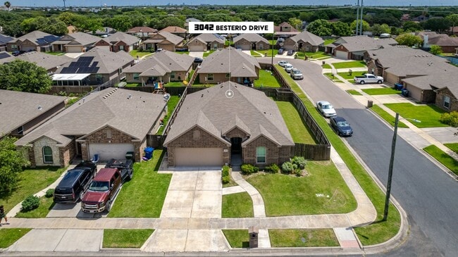 3042 Besterio Dr in Corpus Christi, TX - Building Photo - Building Photo