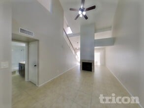 14002 N 49th Ave in Glendale, AZ - Building Photo - Building Photo