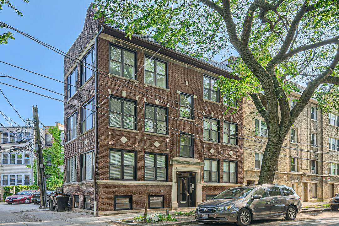 1429 W Ardmore Ave, Unit 1 in Chicago, IL - Building Photo