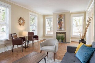 803 W 17th St in Austin, TX - Building Photo