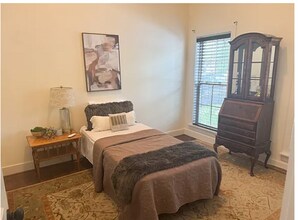 129 Singapore Cir in Birmingham, AL - Building Photo - Building Photo