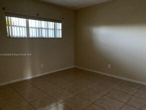 4200 NW 3rd Ct in Plantation, FL - Building Photo - Building Photo