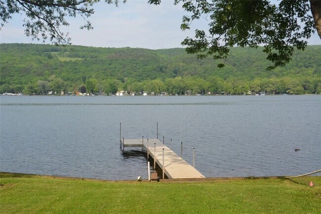 6158 SW Shores in Honeoye, NY - Building Photo - Building Photo
