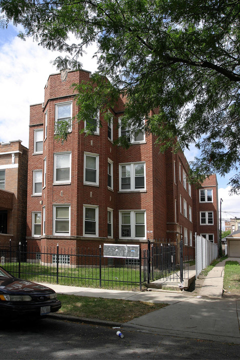 7836-7838 S Sangamon St in Chicago, IL - Foto de edificio