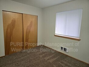 3150 W Maplewood Ave in Bellingham, WA - Building Photo - Building Photo