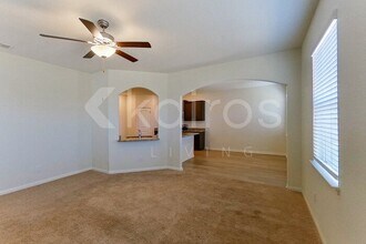 5523 Littoral Rd in Mont Belvieu, TX - Building Photo - Building Photo