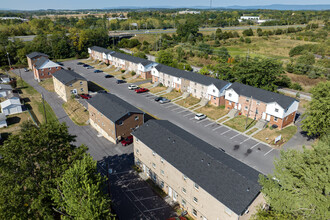 Fay Street Apartments in Winchester, VA - Building Photo - Building Photo