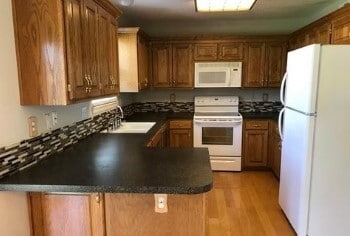 316 Wildcat Ct in Gardner, KS - Building Photo - Building Photo