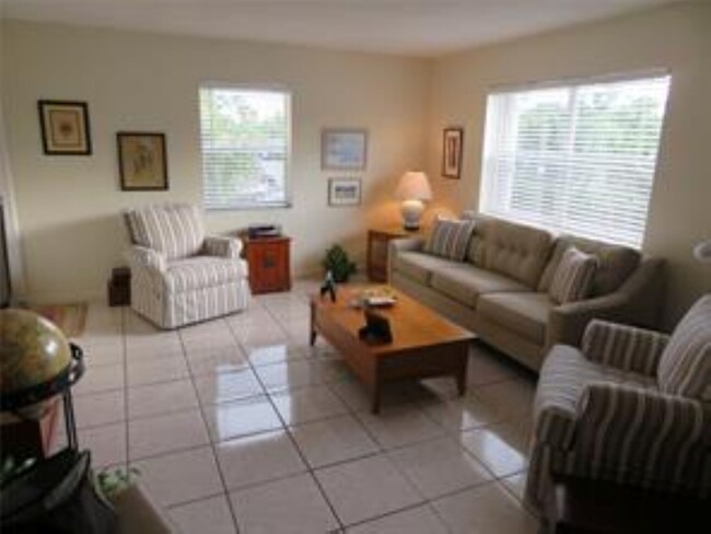 6200 NE 22nd Way, Unit 212 in Fort Lauderdale, FL - Building Photo - Building Photo