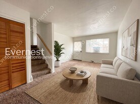 8353 Fox St in Denver, CO - Building Photo