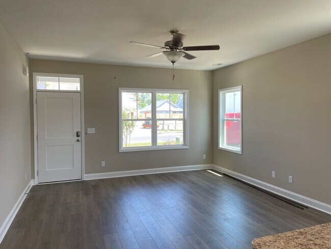 1445 Lewis Landing Ave in Wilmington, NC - Building Photo - Building Photo