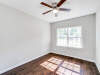 10315 Envoy St photo'