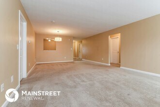 9720 Jackson Way in Avon, IN - Building Photo - Building Photo