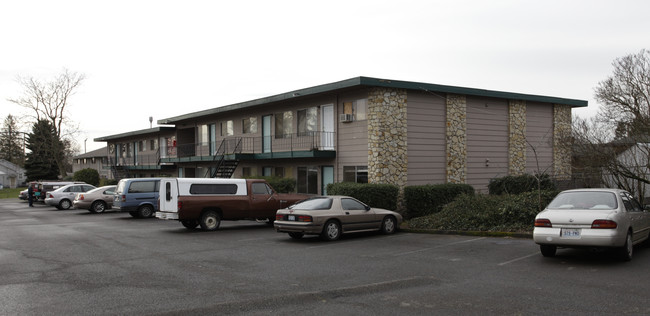 Lone Pine in Vancouver, WA - Building Photo - Building Photo