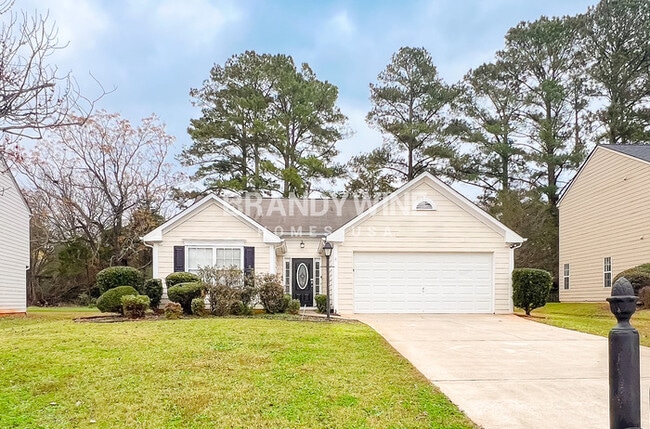 property at 2620 Essex Ct