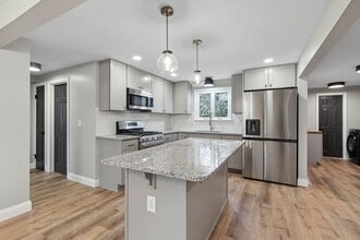 10 Appleridge St in Baldwinsville, NY - Building Photo - Building Photo