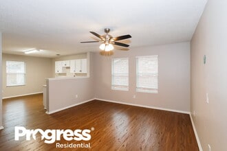 105 Teal Rd in Sanger, TX - Building Photo - Building Photo
