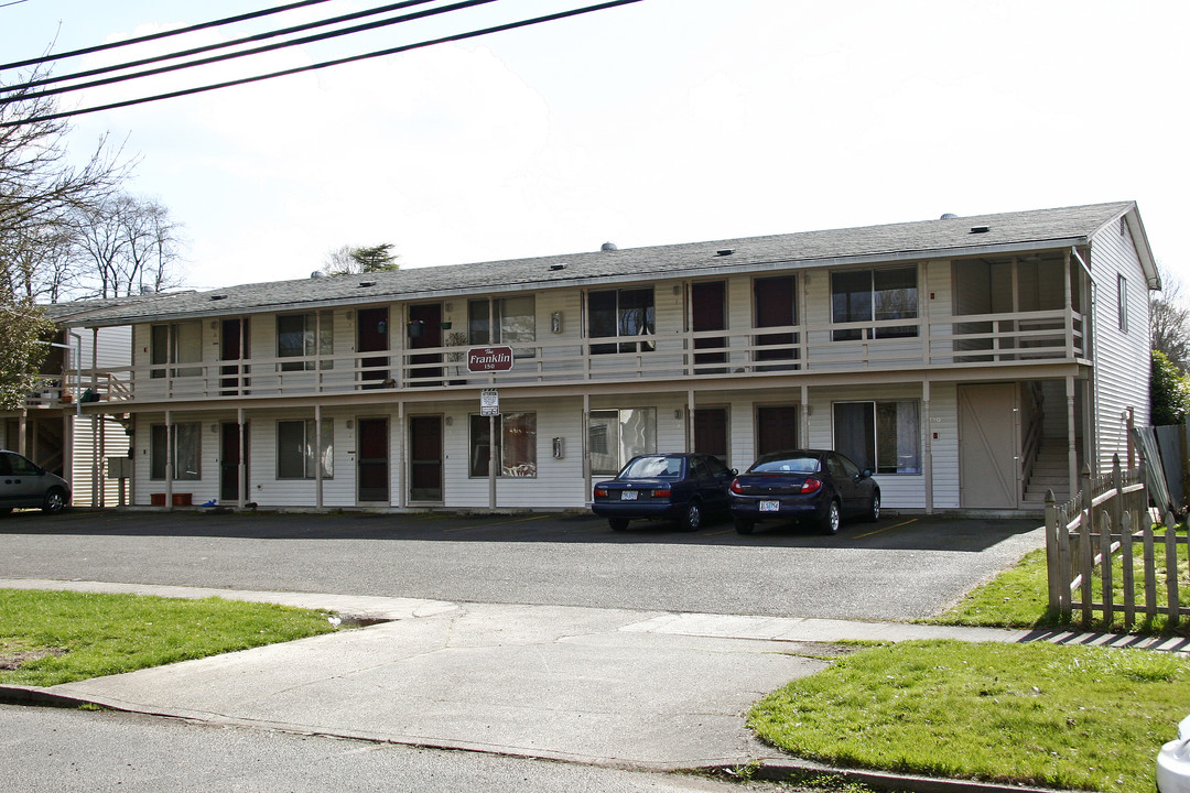 150 NE Jackson St in Hillsboro, OR - Building Photo