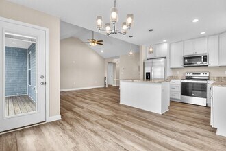 2048 Partridge Wy in Richmond, KY - Building Photo - Building Photo