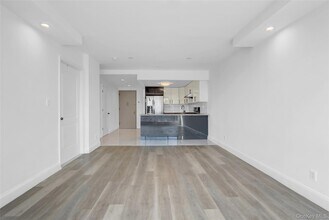 4516 83rd St in Queens, NY - Building Photo - Building Photo