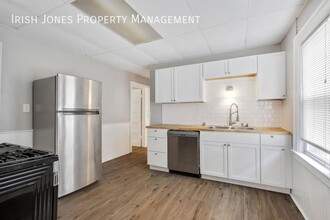 700 Hopkins St in Buffalo, NY - Building Photo - Building Photo