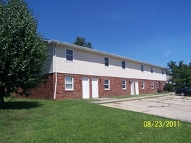 117 Spring Circle Rd Apartments