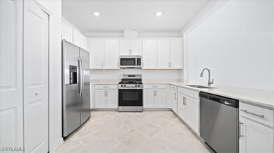 14694 White Pearl Rd in Punta Gorda, FL - Building Photo - Building Photo