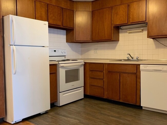property at 24 Patten St