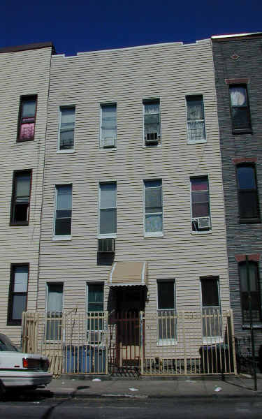 175 Stanhope St in Brooklyn, NY - Building Photo