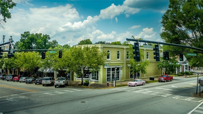 property at 201-201 W Jefferson St