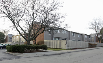 Hyde Park Co-Op Apartments in Detroit, MI - Building Photo - Building Photo