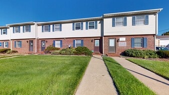 383 W North St in Dover, DE - Building Photo