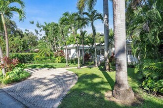 1099 NE 97th St in Miami Shores, FL - Building Photo - Building Photo