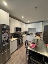 145 Newbury Ave in Quincy, MA - Foto de edificio - Building Photo